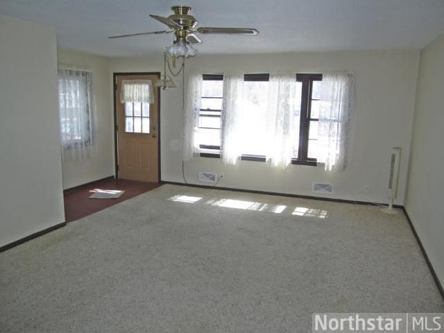 1550 E 87th St, Bloomington, MN 55425