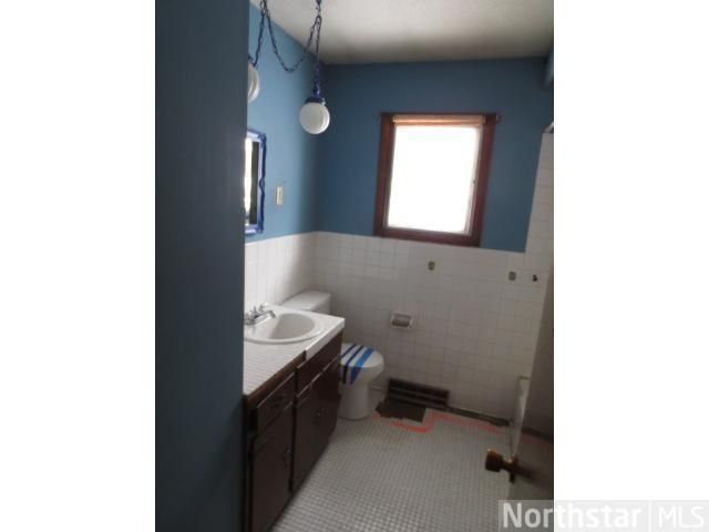 5501 Tonkawood Rd, Mound, MN 55364