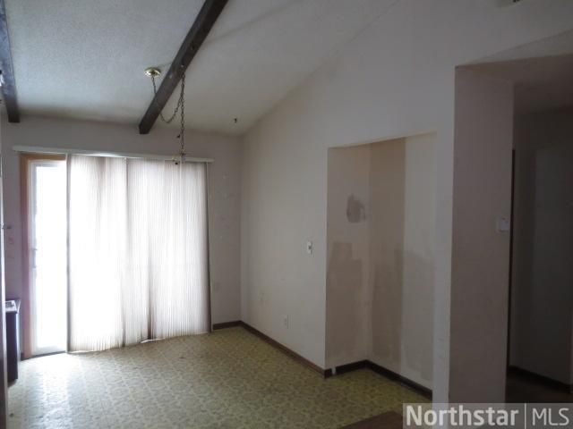 5501 Tonkawood Rd, Mound, MN 55364
