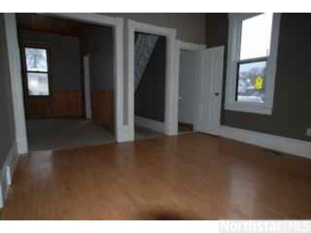 565 W 4th St, Rush City, MN 55069