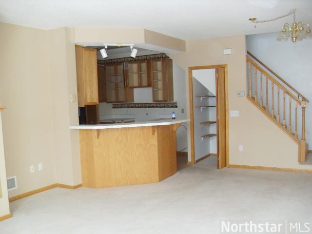 15341 Greenhaven Ln #103, Burnsville, MN 55306