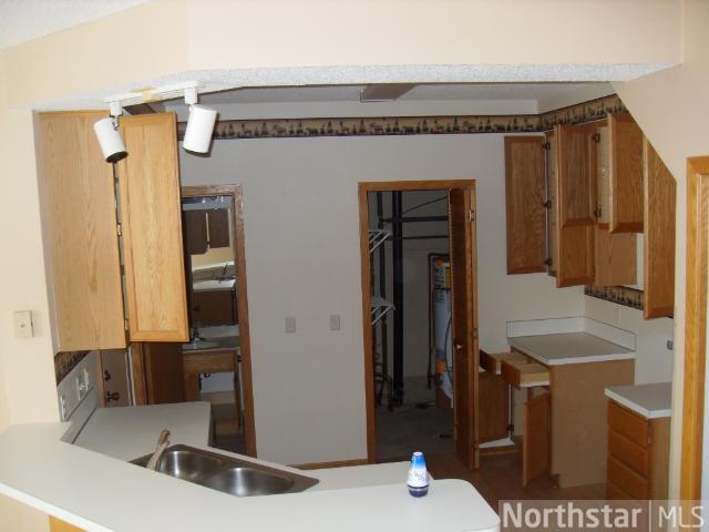 15341 Greenhaven Ln #103, Burnsville, MN 55306