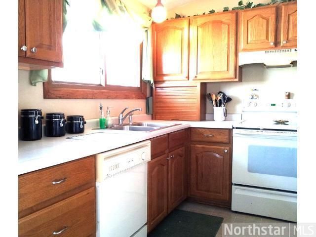 806 E Able St, Saint Joseph, MN 56374