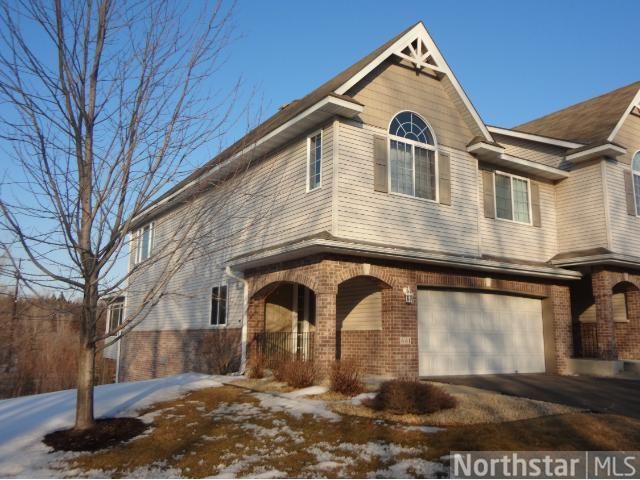 641 Crane Creek Ln, Eagan, MN 55121