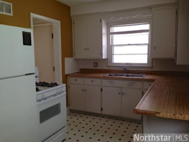17 Russell Ave S, Minneapolis, MN 55405