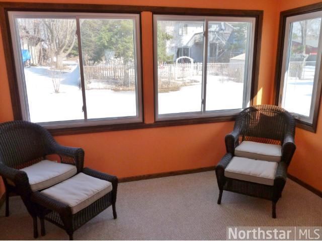 10627 Kell Ave S, Bloomington, MN 55437