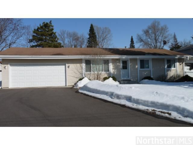 10627 Kell Ave S, Bloomington, MN 55437