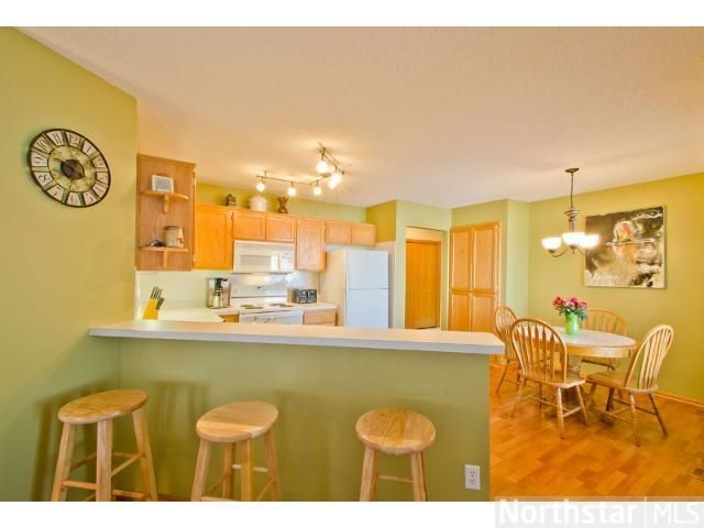 8549 Telford Ln, Brooklyn Park, MN 55443