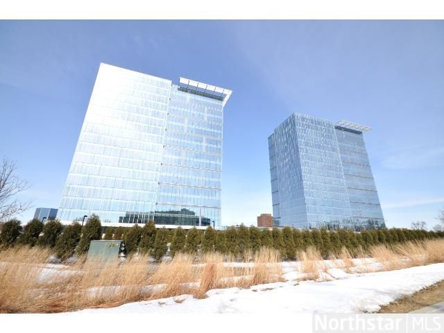 8161 S 33rd Ave #1405, Bloomington, MN 55425