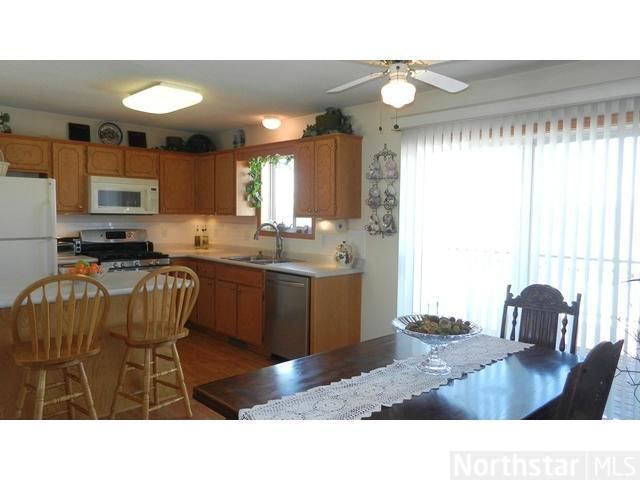 6055 Kaiser Cir, Albertville, MN 55301