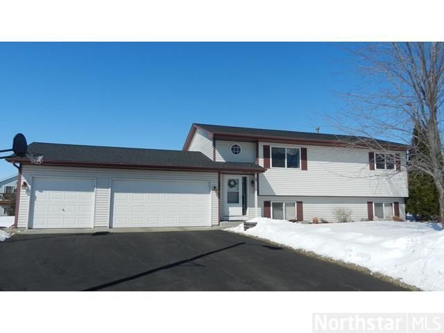 6055 Kaiser Cir, Albertville, MN 55301