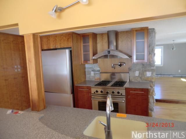 10579 Point Pleasant Rd, Chisago City, MN 55013