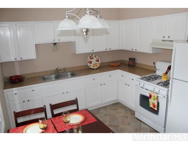 1342 Easter Ln, Eagan, MN 55123