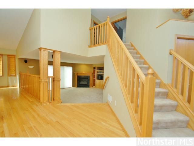 9901 Kiwi Ave N, Brooklyn Park, MN 55443