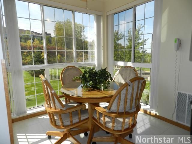 600 Greenhaven Dr #113, Burnsville, MN 55306
