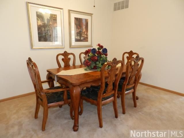 600 Greenhaven Dr #113, Burnsville, MN 55306