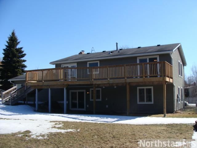 2304 E 115th St, Burnsville, MN 55337