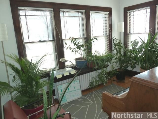 3300 Aldrich Ave N, Minneapolis, MN 55412