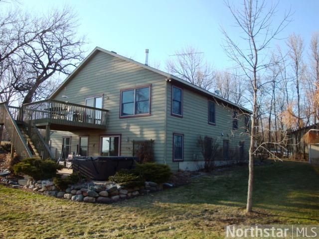 20914 Skyview Ave, Hutchinson, MN 55350