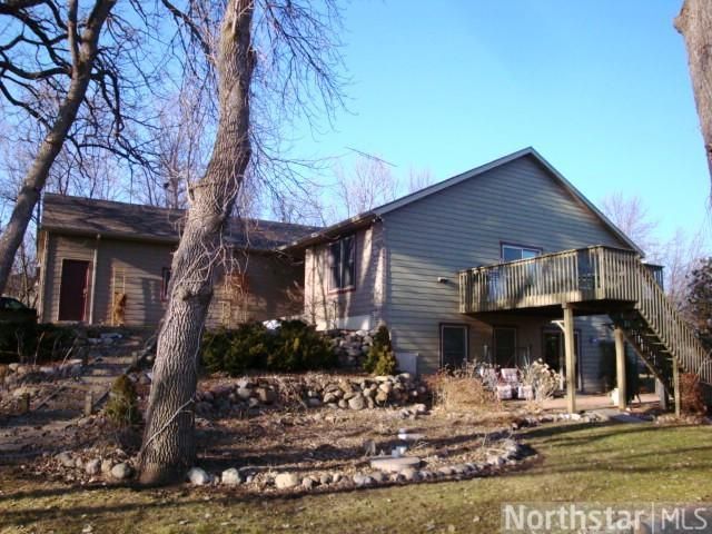 20914 Skyview Ave, Hutchinson, MN 55350