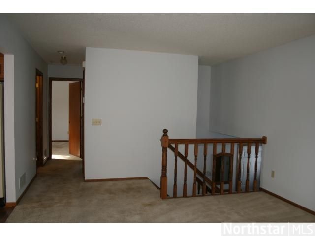 22 Sunset Dr E, Champlin, MN 55316