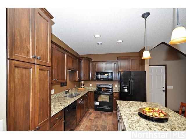 3907 Station Pl NW, Prior Lake, MN 55372
