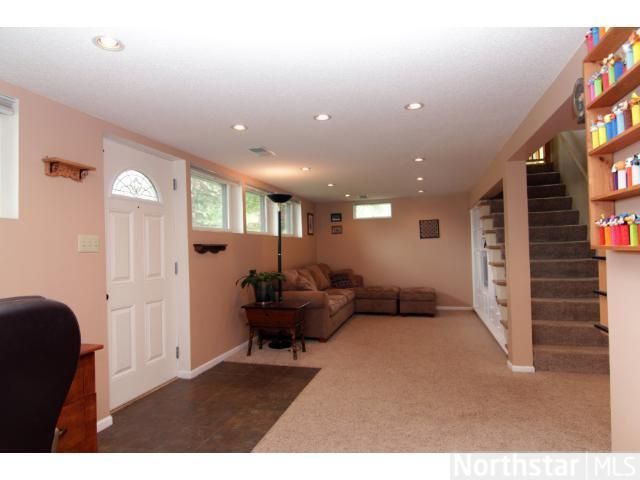 5618 E Glen Moor Rd, Minnetonka, MN 55345