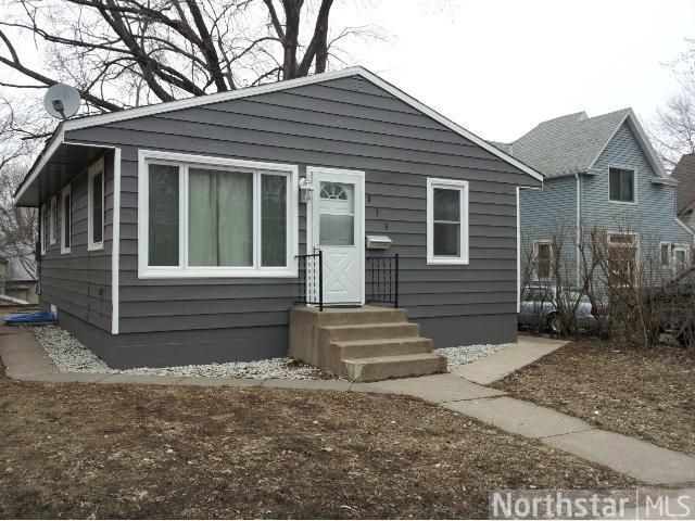375 Jessamine Ave E, Saint Paul, MN 55130