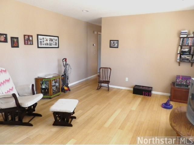 1202 4th Ave S, Buffalo, MN 55313