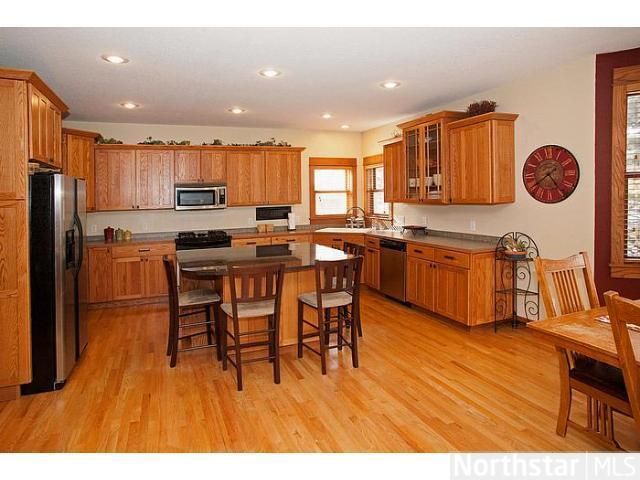 415 Riley Dr, Northfield, MN 55057