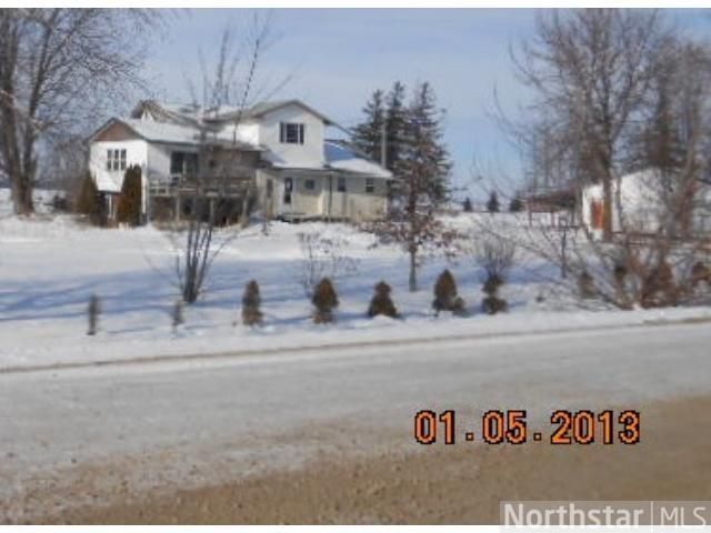 27561 Rolling Hills Rd, Lewiston, MN 55952