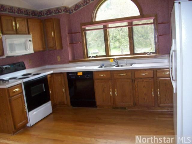 3649 Kolstad Rd, Eagan, MN 55123