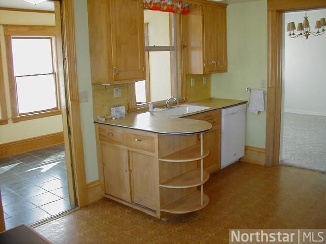 2416 Upton Ave N, Minneapolis, MN 55411