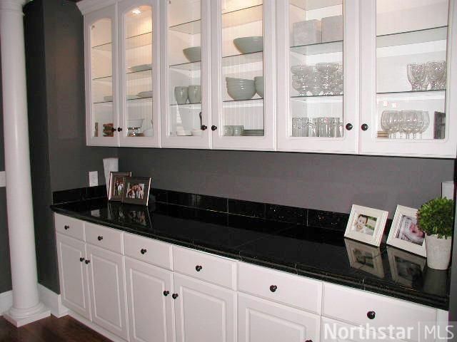 99 Mackubin St, Saint Paul, MN 55102