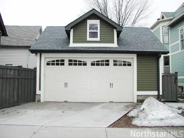 99 Mackubin St, Saint Paul, MN 55102