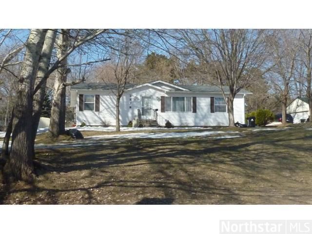 2679 Brand Ave E, Maplewood, MN 55119