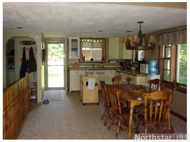 1734 Sunnyvale Ln, Centuria, WI 54824