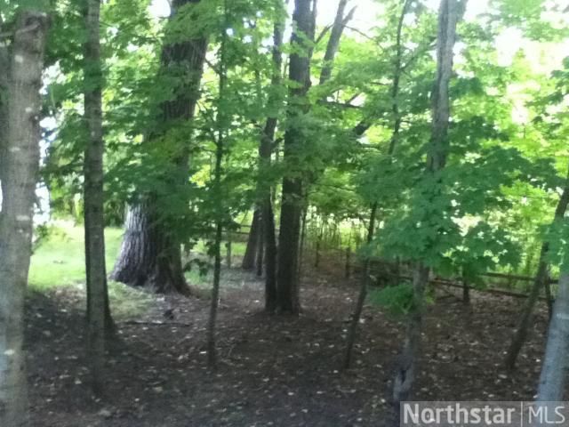 2585 Old Beach Rd, Wayzata, MN 55391