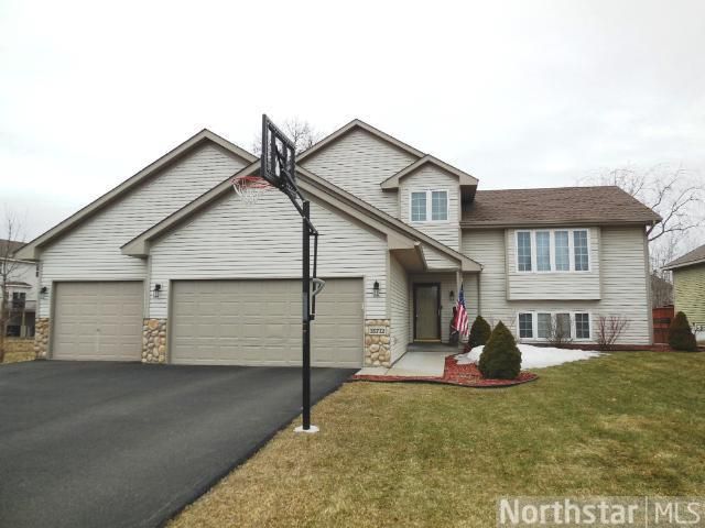 15712 Yellow Pine St NW, Andover, MN 55304