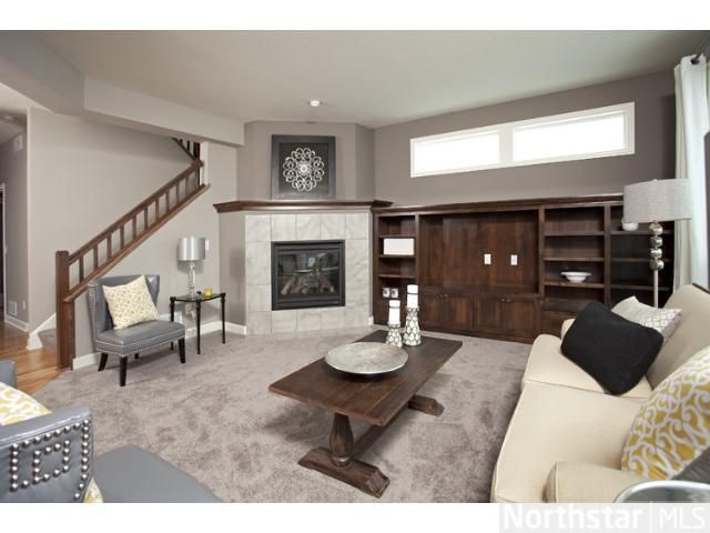 1775 Carriage Hill Ct, Hastings, MN 55033
