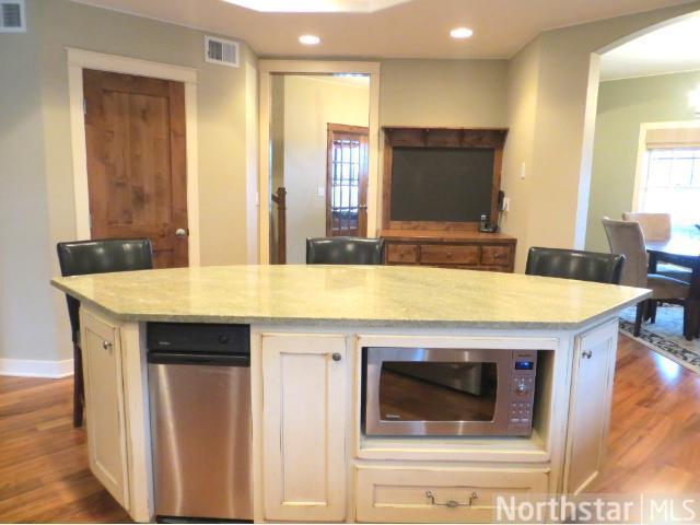 21952 Talon Dr, Saint Augusta, MN 56301