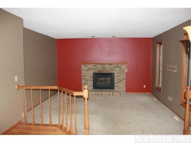 1420 21st St, Hastings, MN 55033