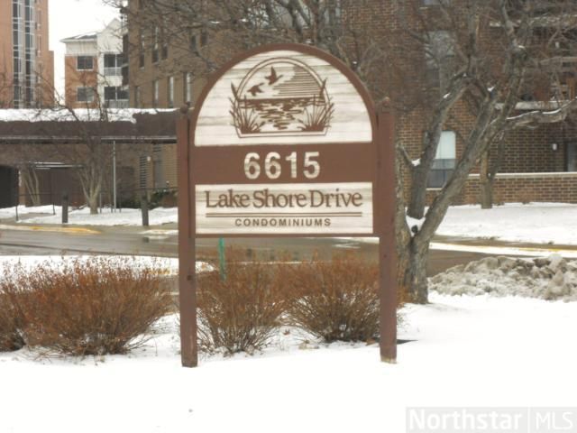 6615 Lake Shore Dr S #901, Richfield, MN 55423