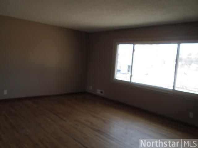 10508 Xavis St NW, Coon Rapids, MN 55433