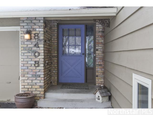 8408 Northwood Pw, New Hope, MN 55427