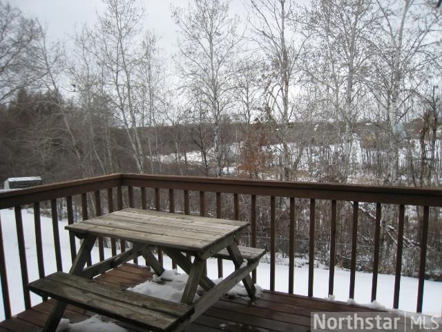 1099 NE Bear Cir, Cambridge, MN 55008