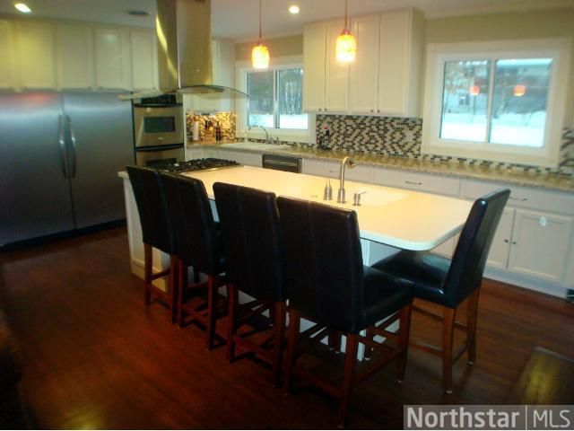 10912 Territorial Dr, Burnsville, MN 55337
