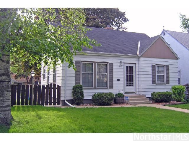 3615 Thomas Ave N, Minneapolis, MN 55412