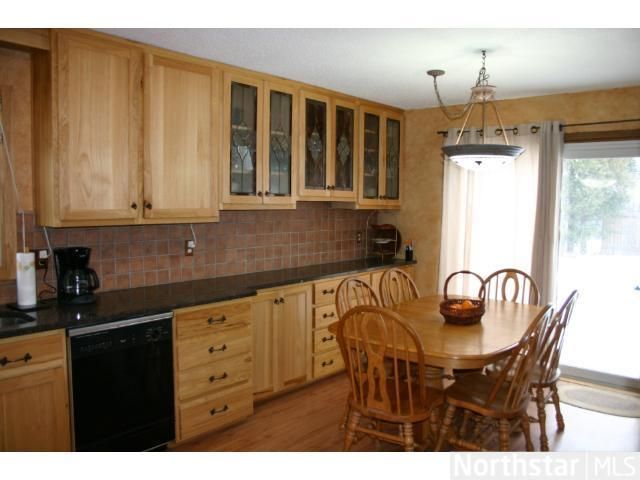 5289 Oconnell Dr, Mounds View, MN 55112