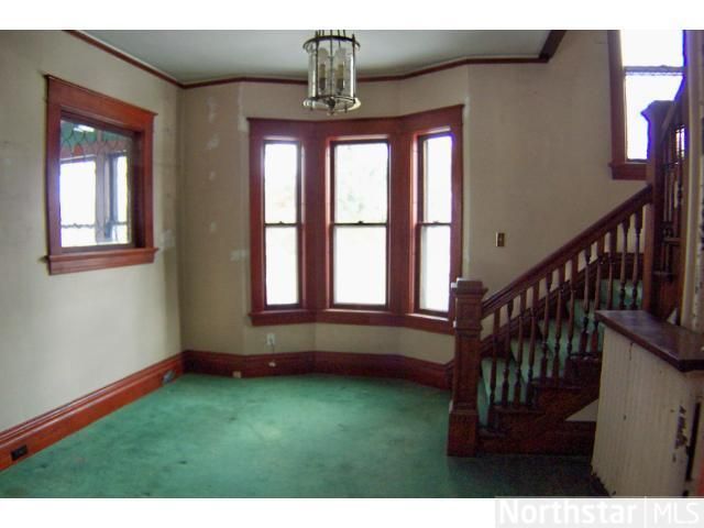 463 10th St, Red Wing, MN 55066
